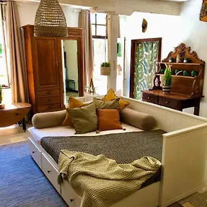  Hébergement de vacances Chez Luis Et David